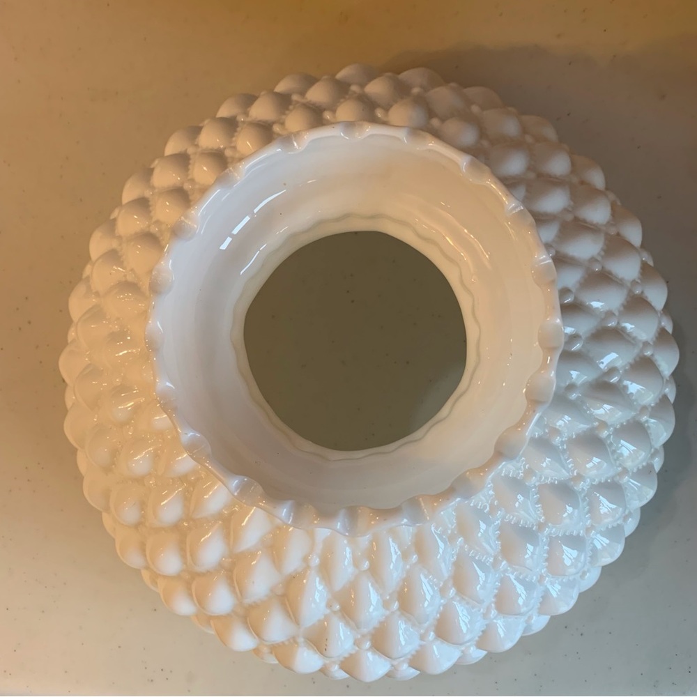 B&P White Diamond Quilt Milk Glass Student Lamp Replacement Shade - Picture 4 of 7